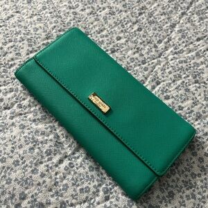 Kate Spade Vibrant Green Wallet